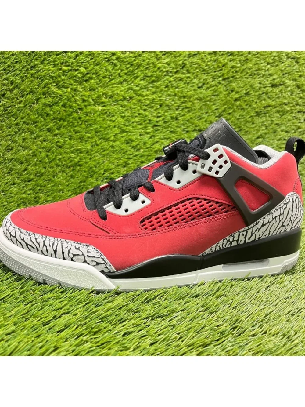 Nike Air Jordan Spizike Low Toro Mens Size 12 Red Black Athletic Shoes Sneakers